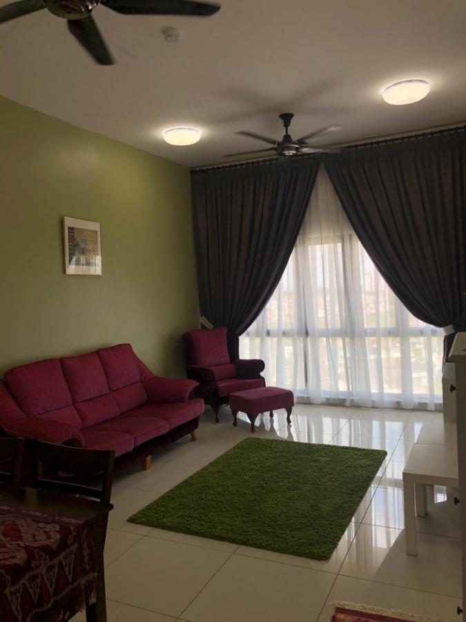 Vistamuslim Homestay Cheras Exterior foto