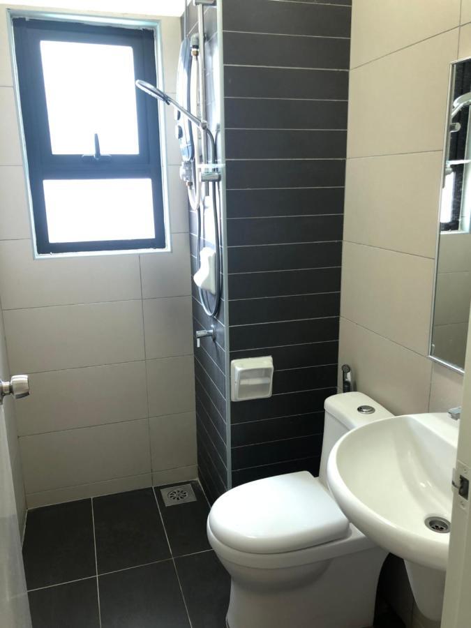 Vistamuslim Homestay Cheras Exterior foto